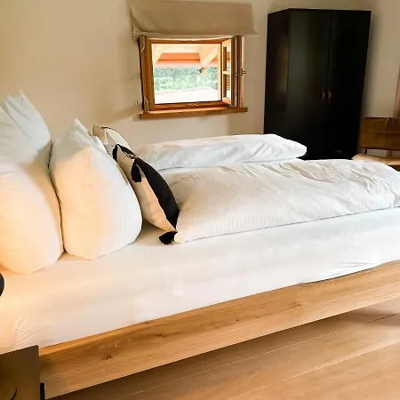 Holiday home Pur - Doppelhaushaelfte Im Idyllischen *