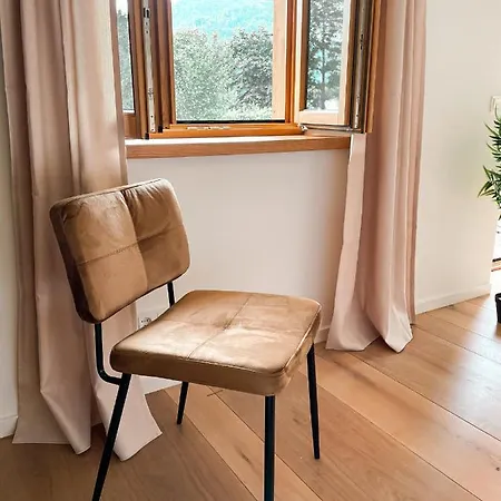 Pur - Doppelhaushaelfte Im Idyllischen Holiday home