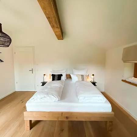 Pur - Doppelhaushaelfte Im Idyllischen Holiday home